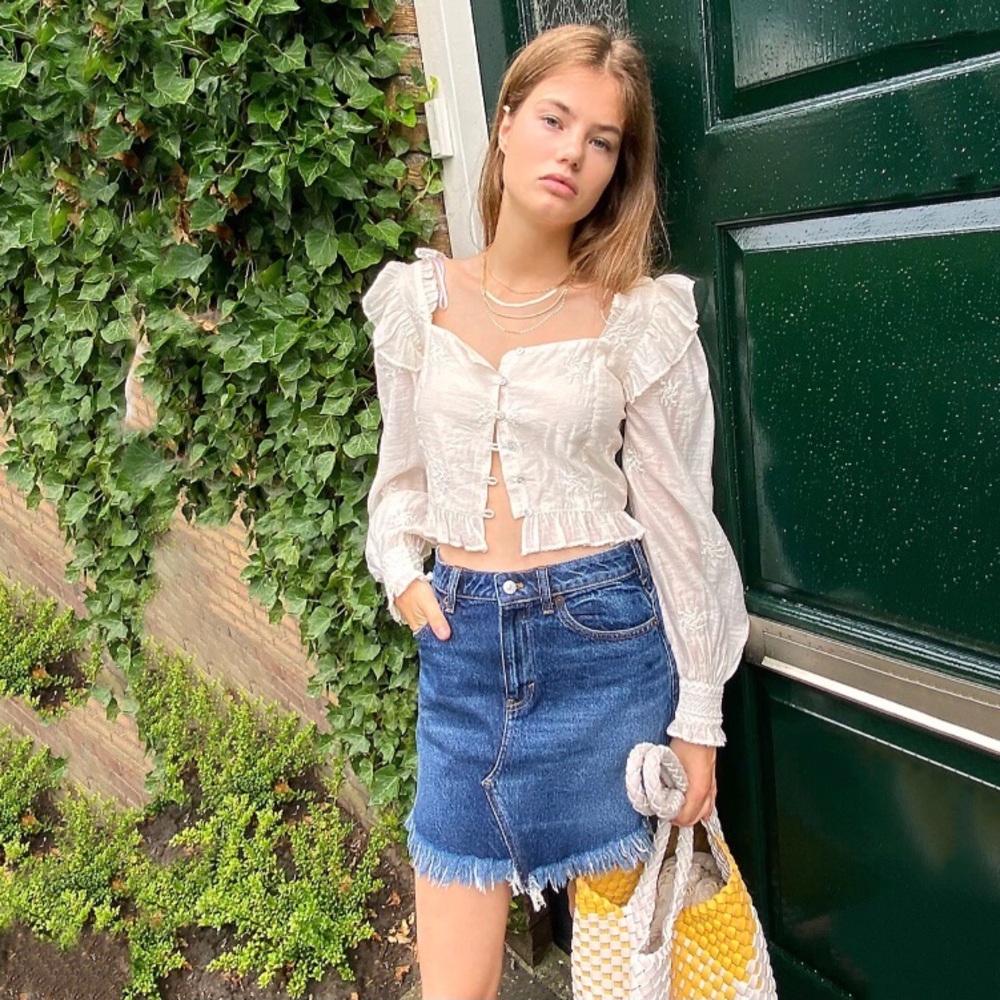 FREE PEOPLE Bailey Denim Mini Skirt | Distressed Jean Skirt |‎ Boho | Size 27